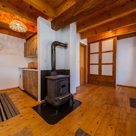 Beautiful Cottage With Heated Pool For 22 Ppl Plaški Eksteriør bilde